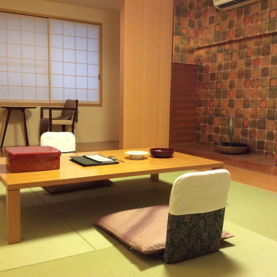 Matsunoya Kasen Hotel Maniwa Room photo